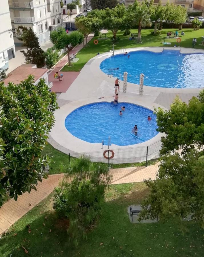 Piso Con Piscina Primera Linea De Playa Apartamento Torre Del Mar Exterior foto